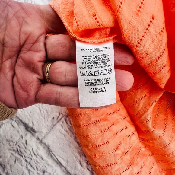 NOT FOR SALE Loft Shirt Blouse‎ Women's Small Peach Swiss Dot Print Button Front - Picture 4 of 8